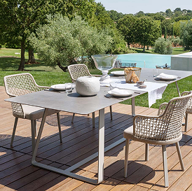 Outdoor-Furniture-5896.png